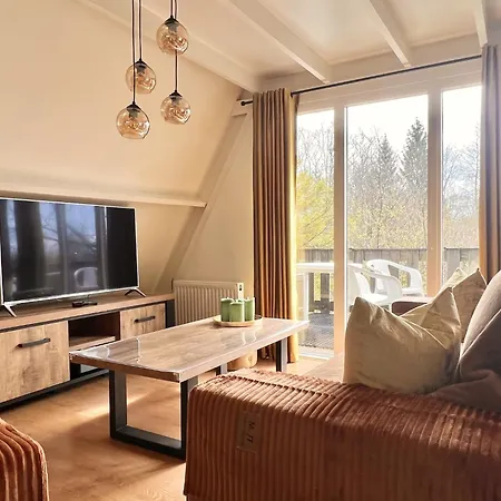 Bosgeluk Chalet *